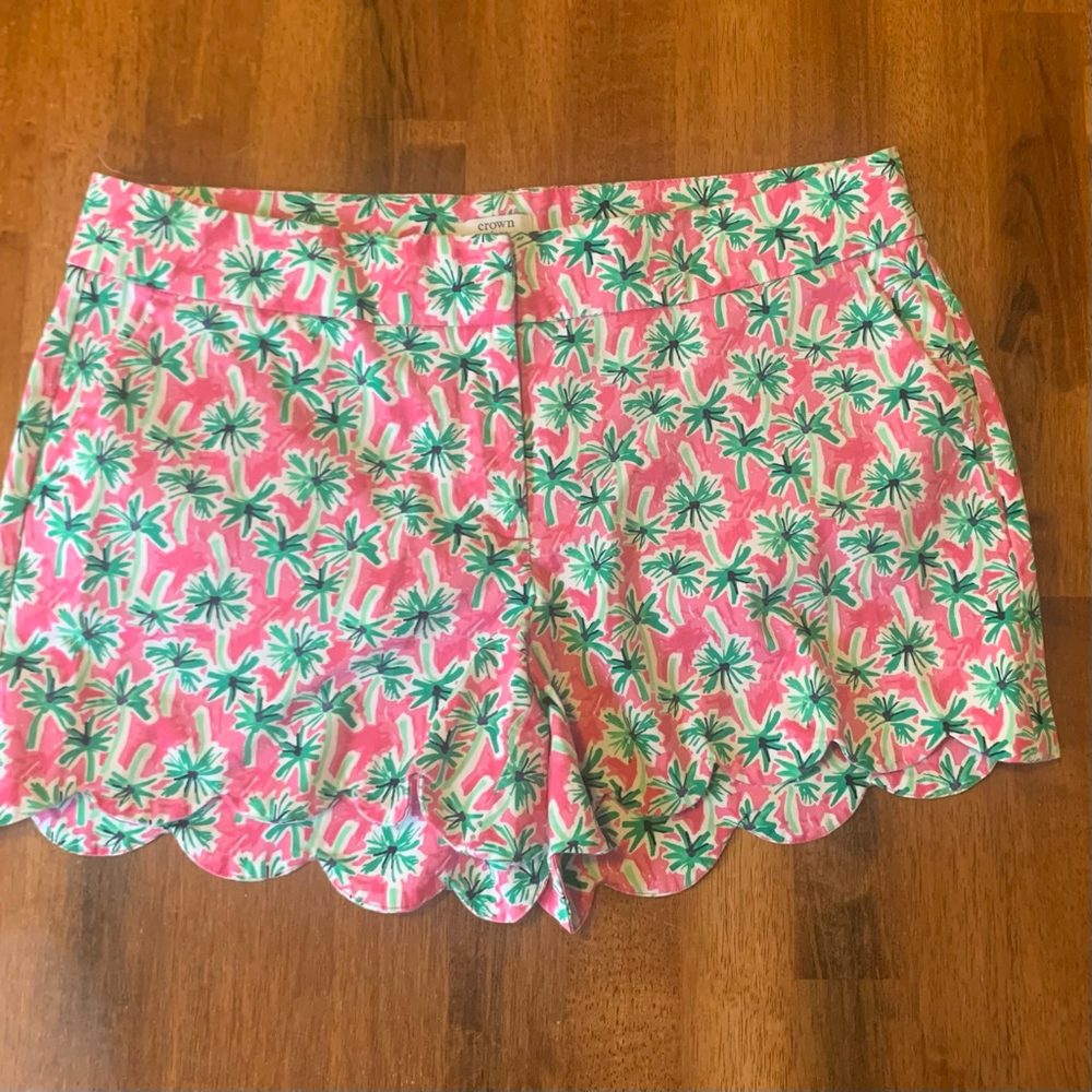 Crown & Ivy Shelby Shorts 10 Pink Green White Palm Trees Pockets